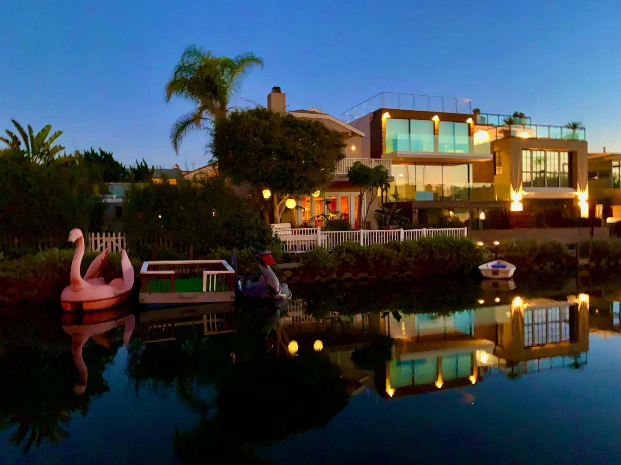 Chic Venice Beach Bungalow Steps From The Canals & Beach Los Angeles Extérieur photo